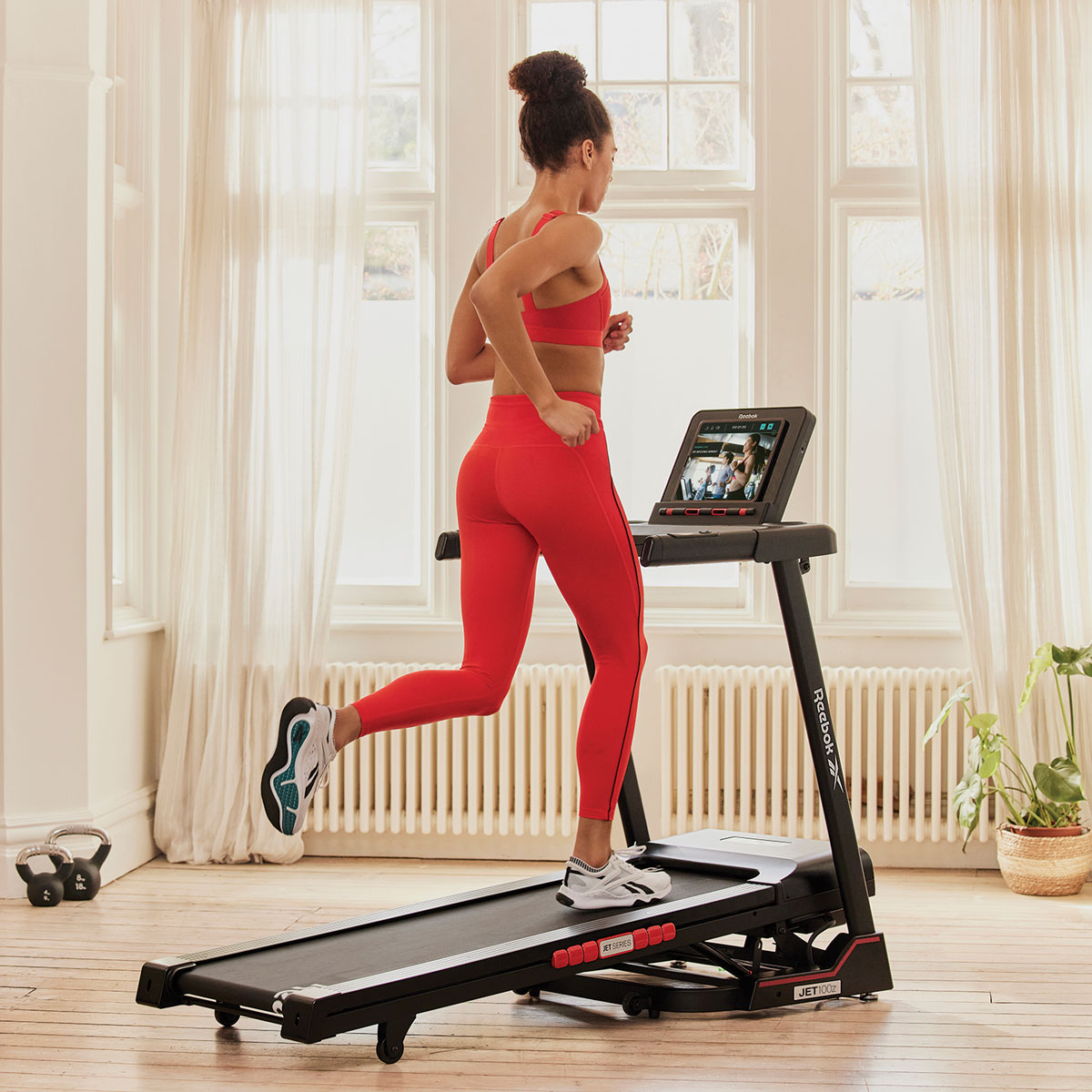 Sports & Fitness > Fitness Accessories - Reebok Jet 100z Treadmill